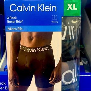 Calvin Klein men’s boxers new
